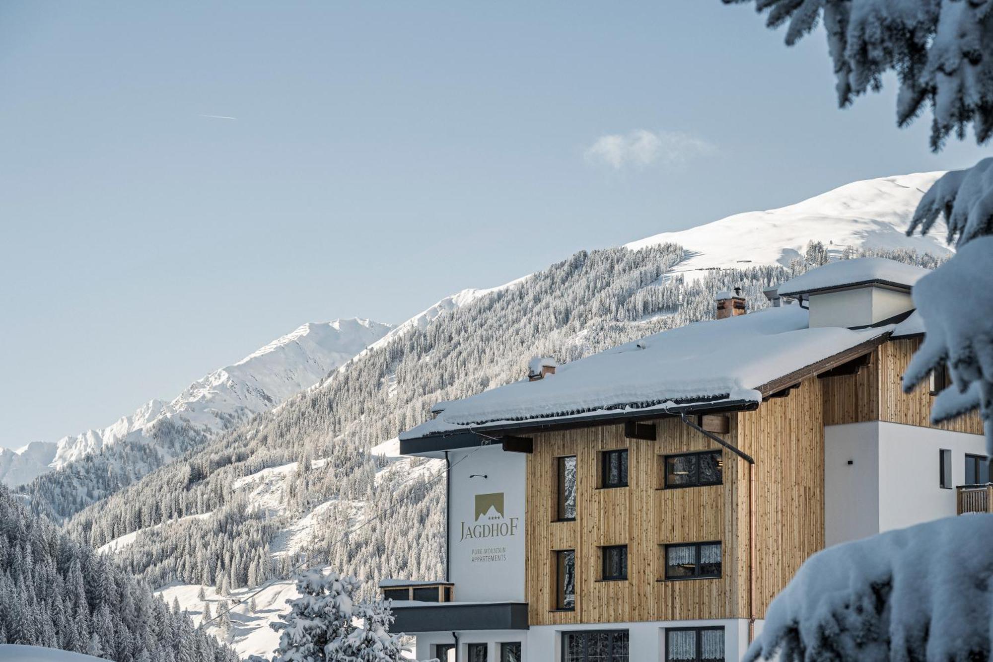 Hotel Jagdhof Pure Mountain 4*